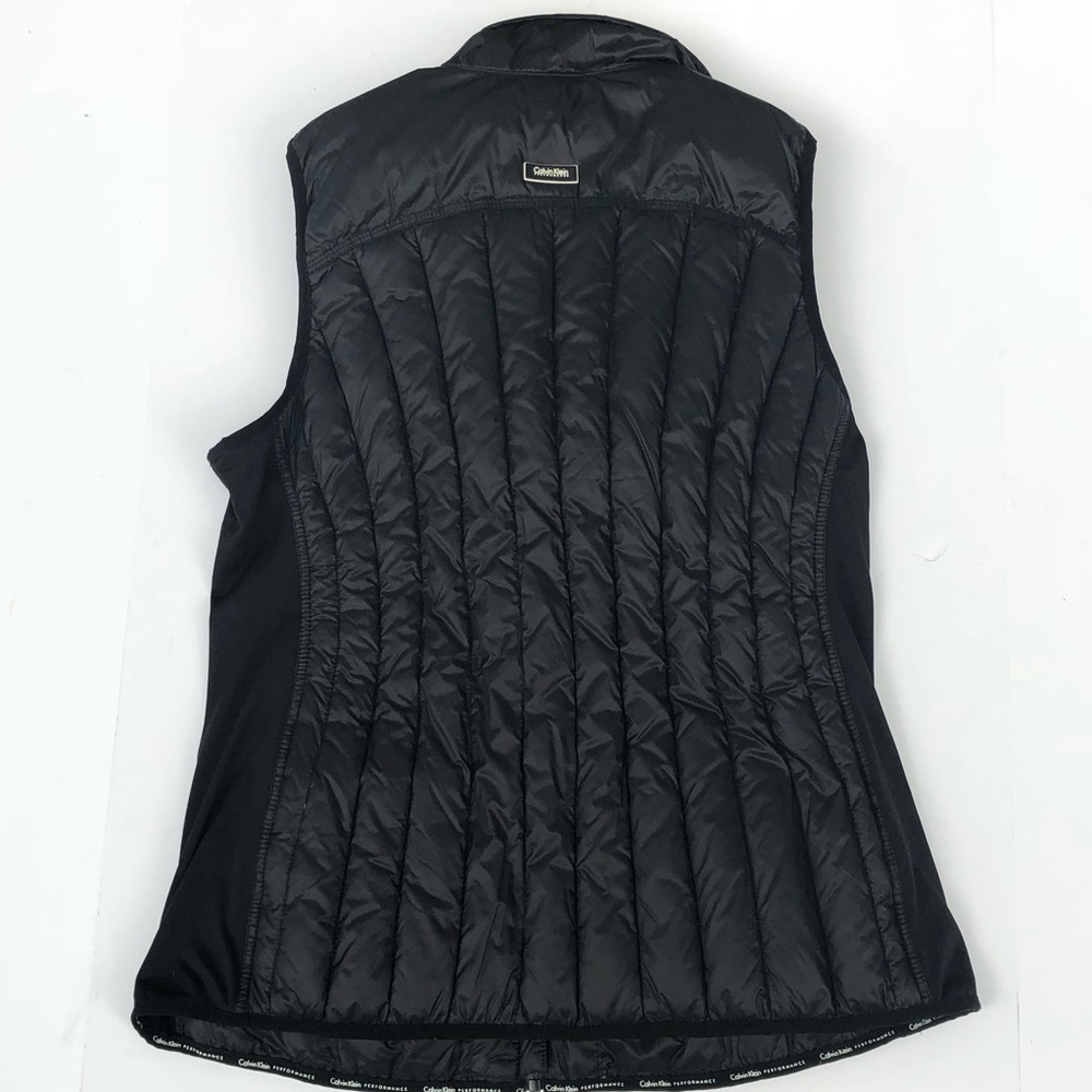 Calvin Klein Puffer Vest - Picture 4 of 6